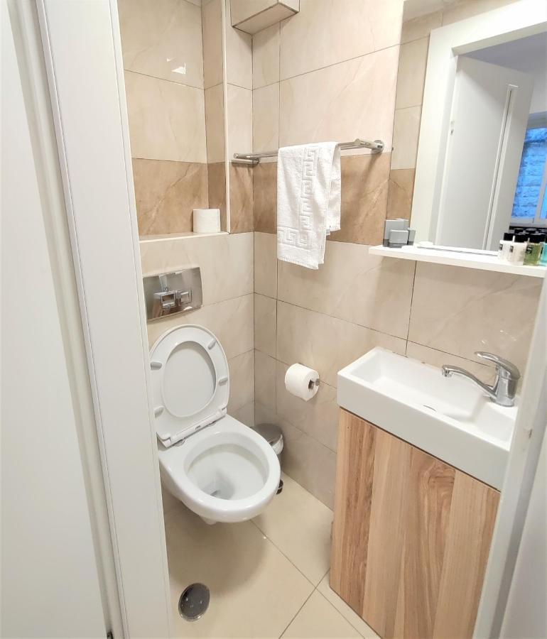 La Perle Center 4*