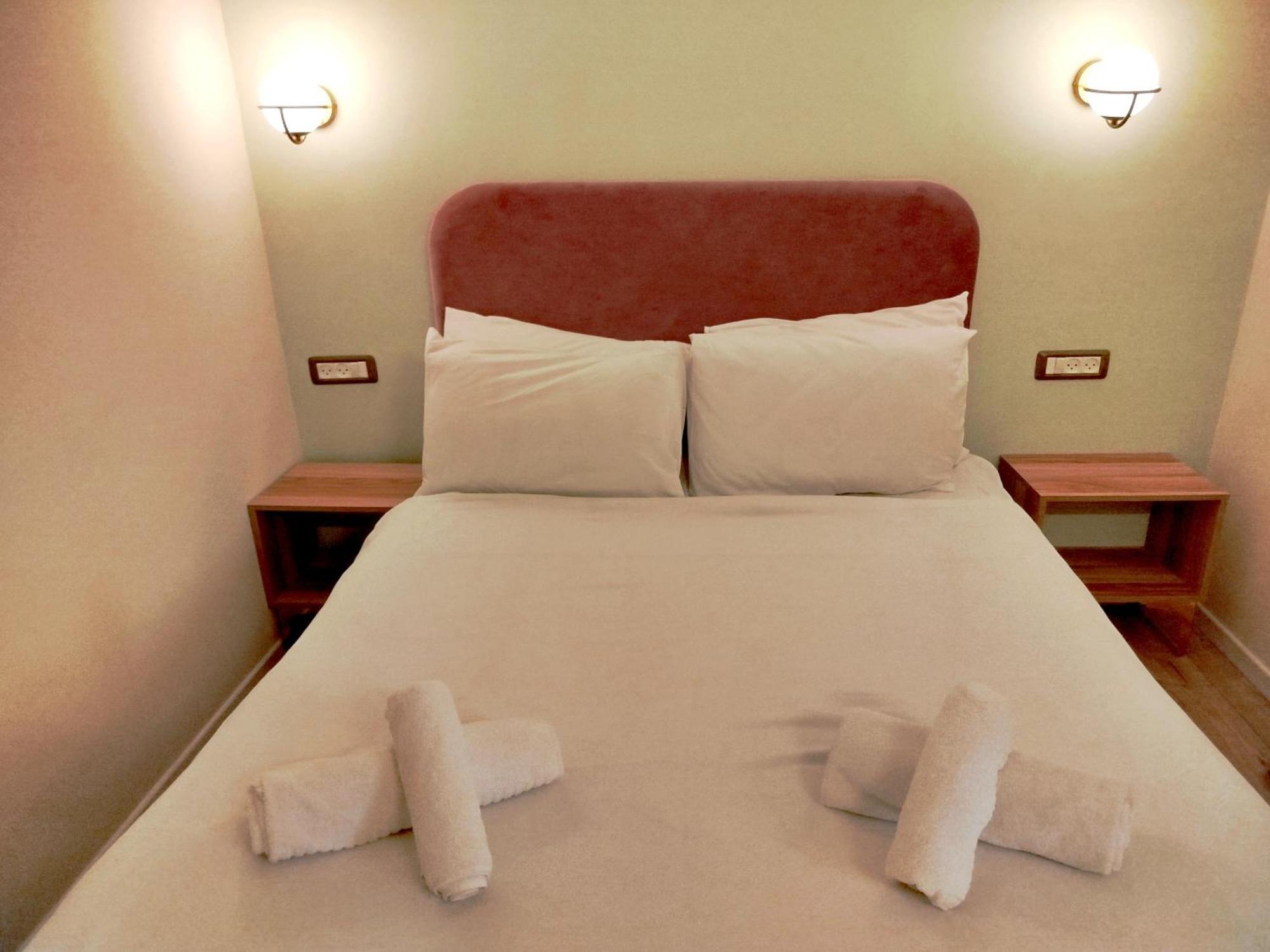 La Perle Center Hotel